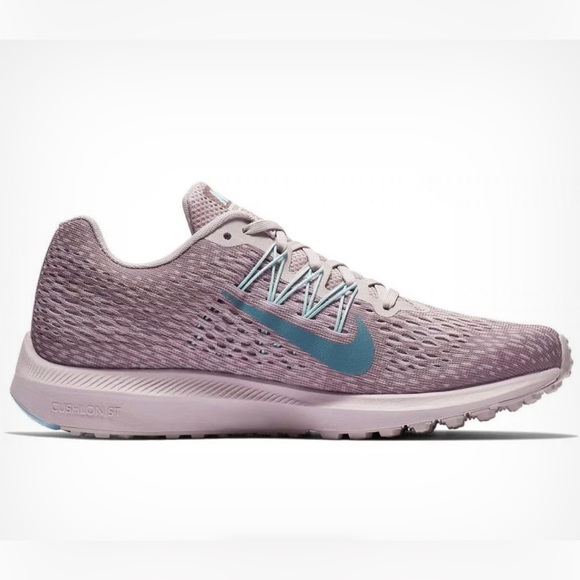 Like New! Women’s Nike Zoom Winflo 5! - Picture 1 of 12
